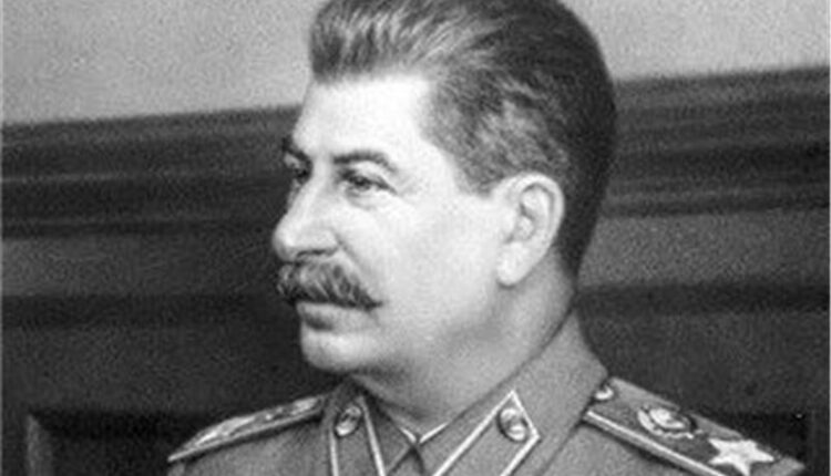 1720288332 73 دیکتاتورهای کاریزماتیک؛ ۱۰ رهبر که با جادوی کاریزما جنایت کردند