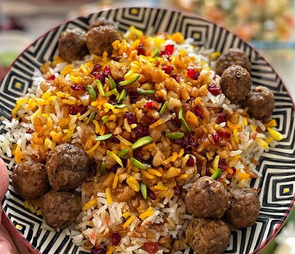 طرز تهیه زرشک پلو با گوشت قلقلی ساده و سریع با دستور ویژه