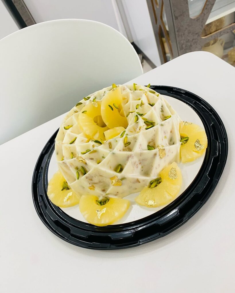 طرز تهیه پلمبیر آناناس با طعم متفاوت و جذاب برای مهمانی ها