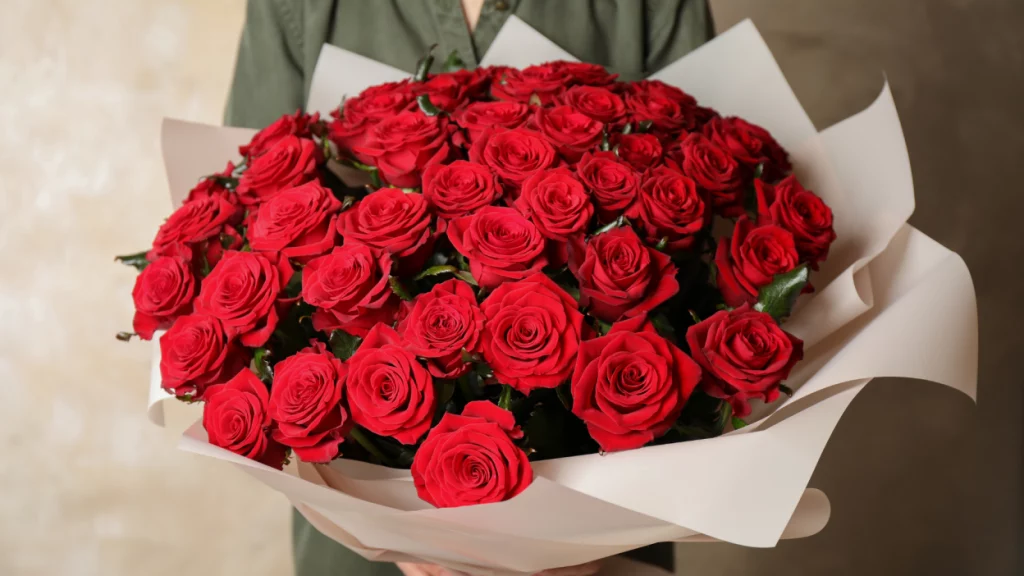  بهترین زمان برای خرید گل ولنتاین: چند روز زودتر بخرید!
