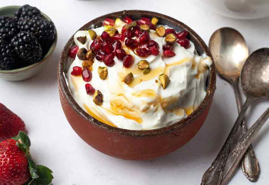 ماست یک غذای فوری برای کودک یک ساله