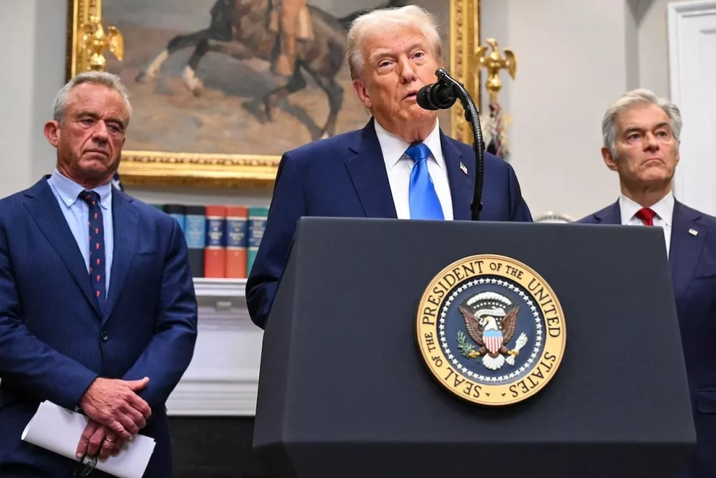 ترامپ مصرف استامینوفن را به اوتیسم ربط داد؛ واکنش شدید جامعه پزشکی